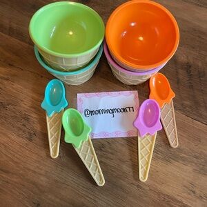 Colorful Ice Cream Bowl and Spoon Set